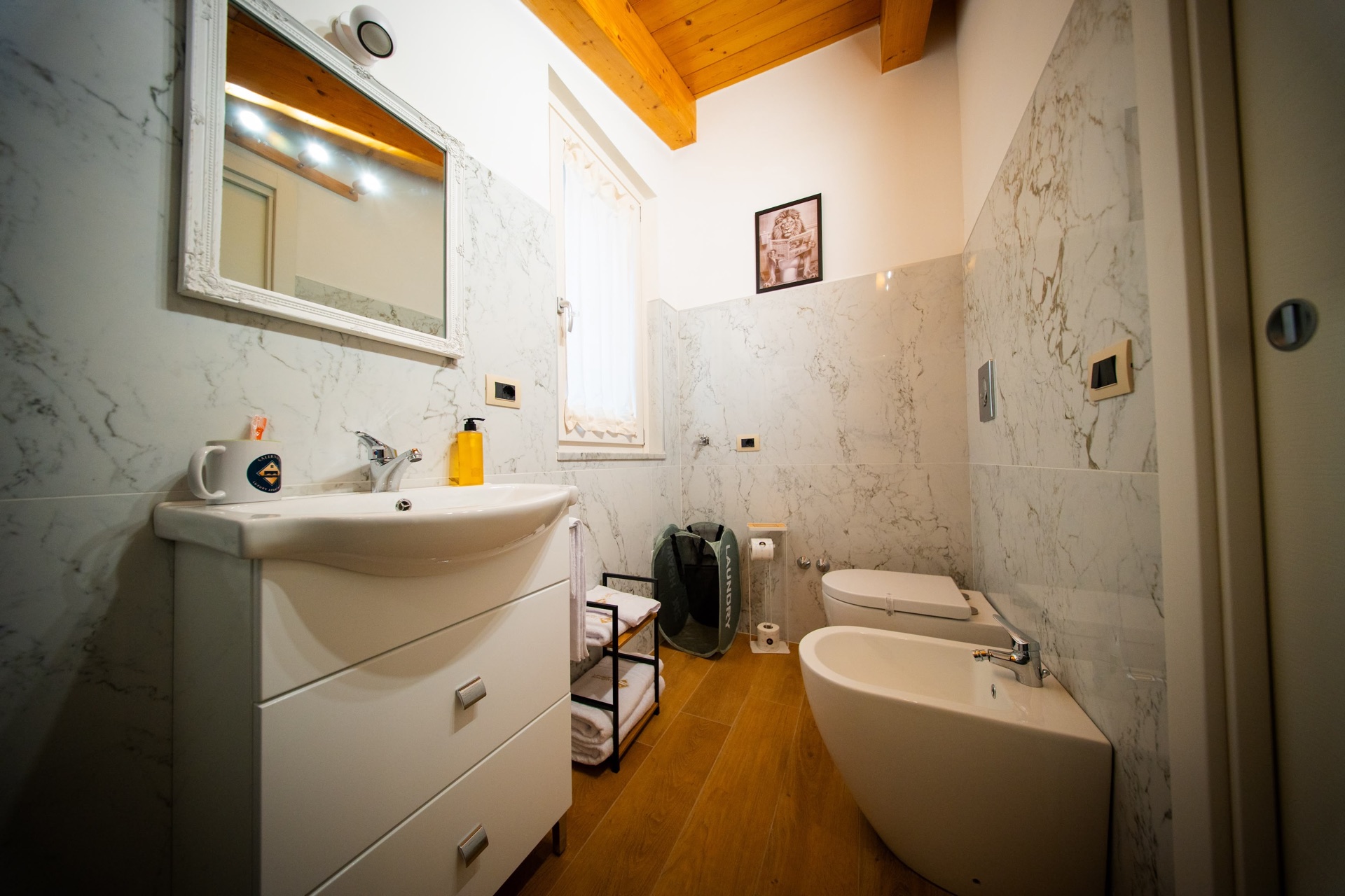 Camera 7 di Salernum Luxury Apartments